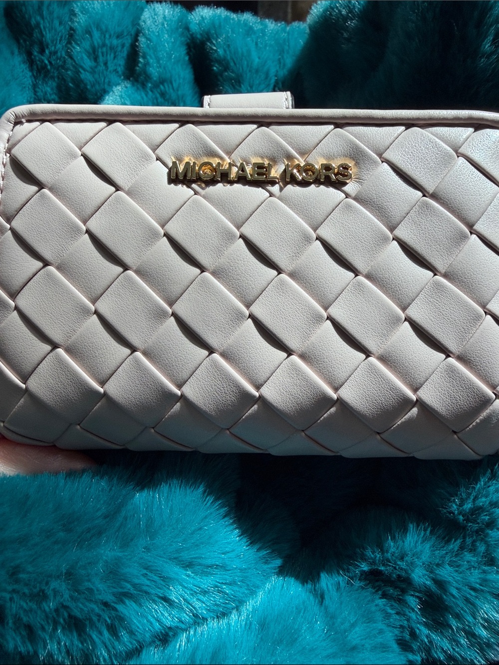 Michael Kors Light Pink Leather Wallet & ID Holder - Picture 2 of 4